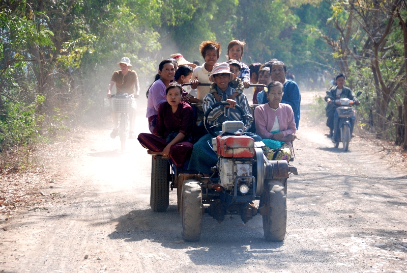 inle_20120307_042